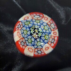 MURANO ART GLASS TINY MILLEFIORE RED WHITE BLUE DAISY FLORAL PAPERWEIGHT Vintage